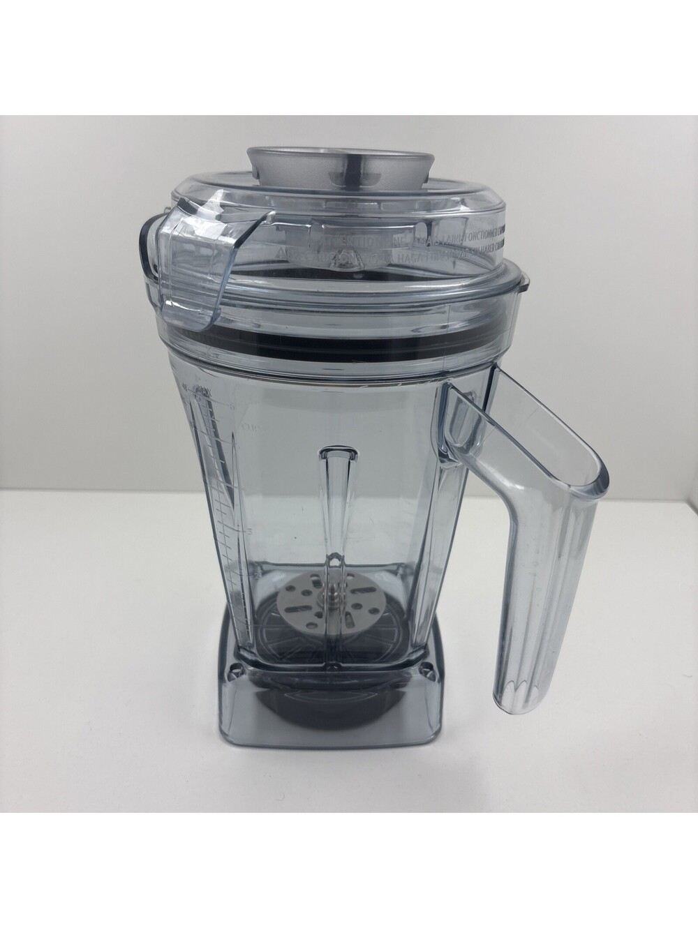 VITAMIX AER DISC 48oz CONTAINER Blender Pitcher Lid 120204 C Great Condition